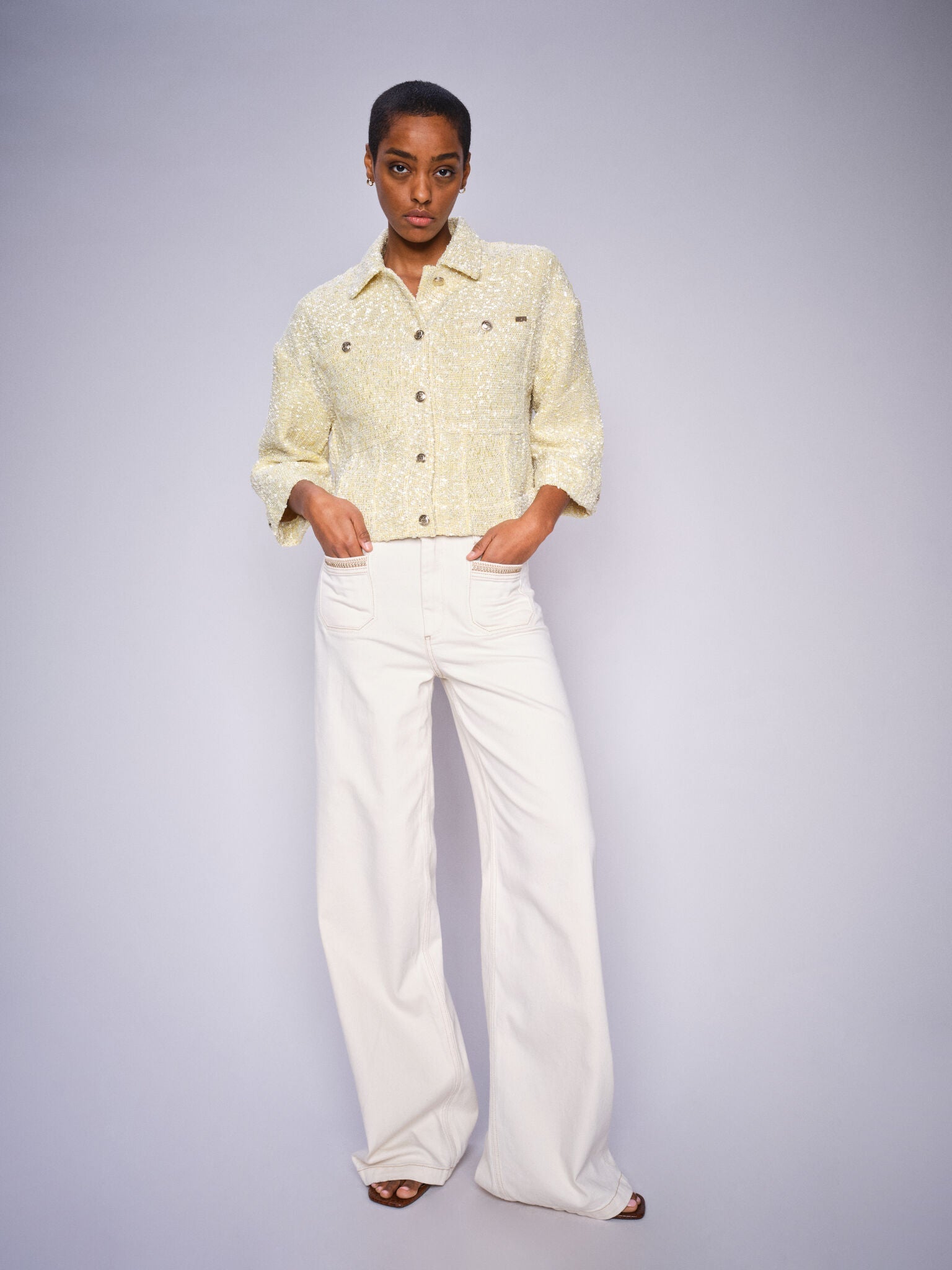 Modelshot / Clay / Detail